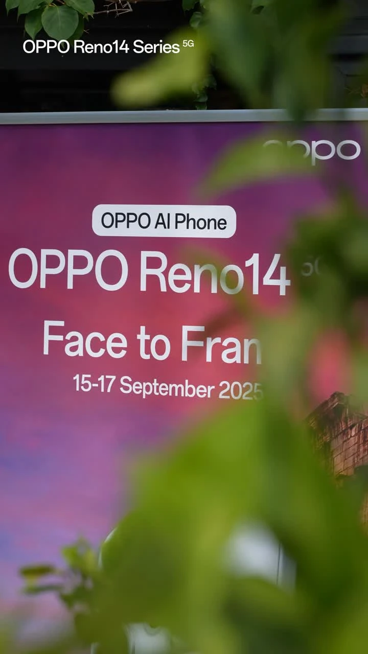 OPPO Reno14 Face to Frame exhibition signage framed by leaves